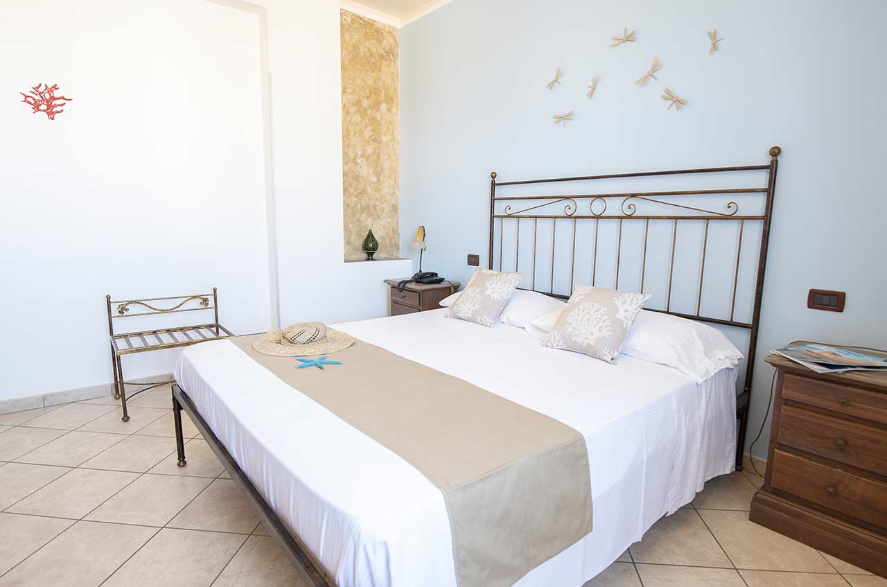 Camera comfort con finestre esterne, Hotel Altamarea San Vito Lo Capo