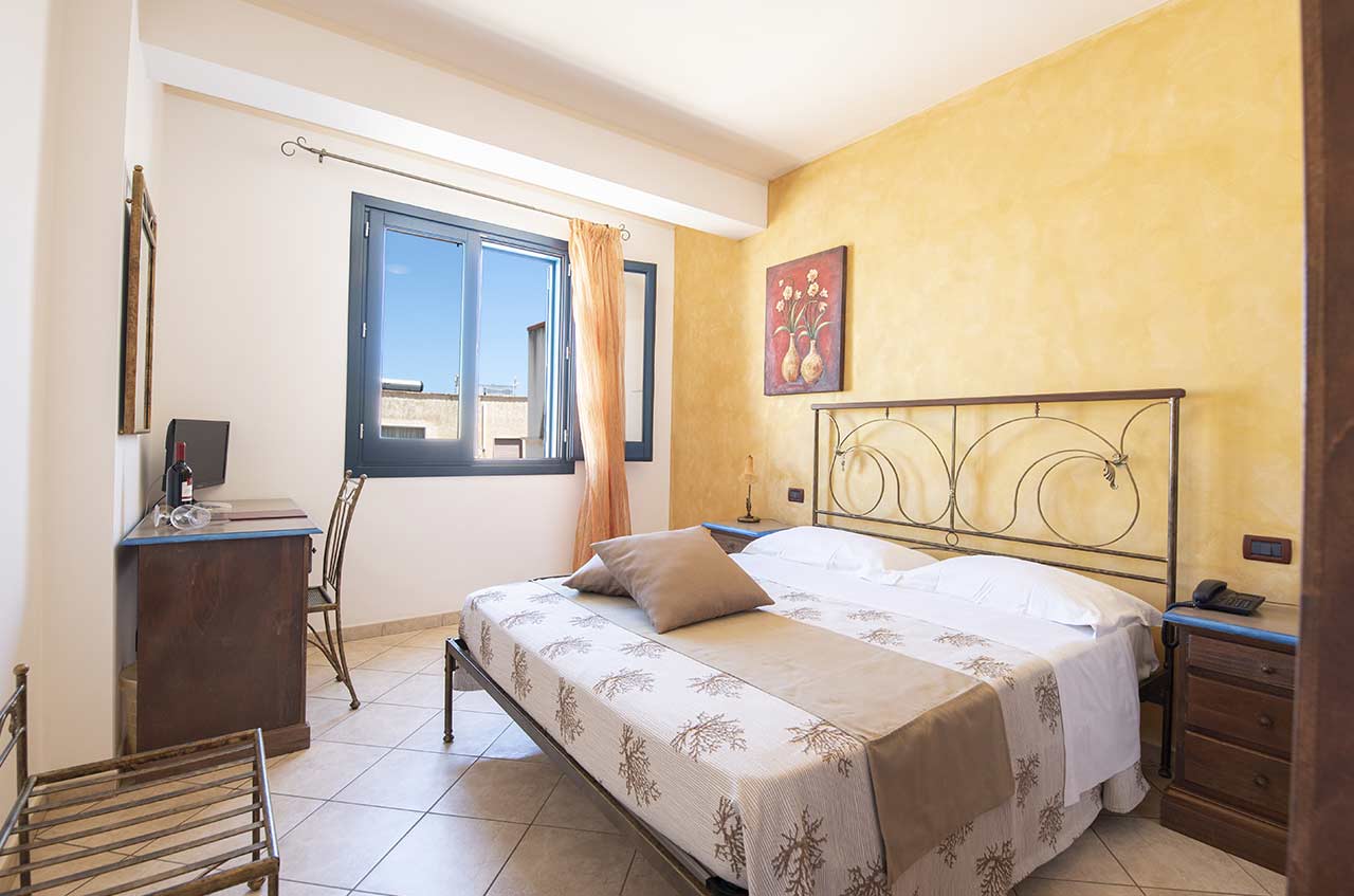 Camera standard con finestre esterne, Hotel Altamarea San Vito Lo Capo