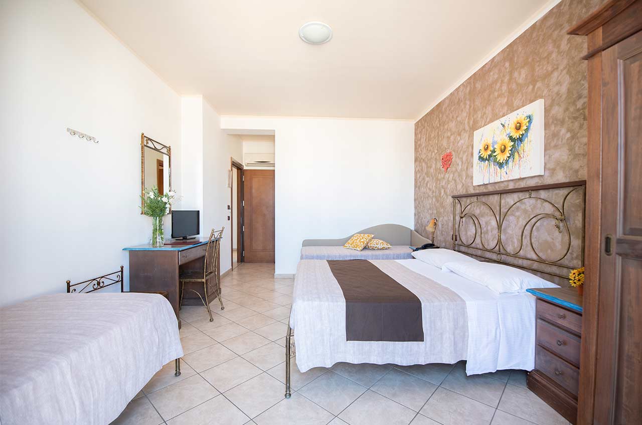 Camera superior con balconcino o terrazzo, Hotel Altamarea San Vito Lo Capo